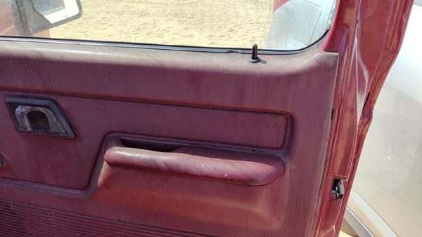 1989-1990 Ford Bronco 2 Passenger Right Front Door Trim Panel Red — photo 2