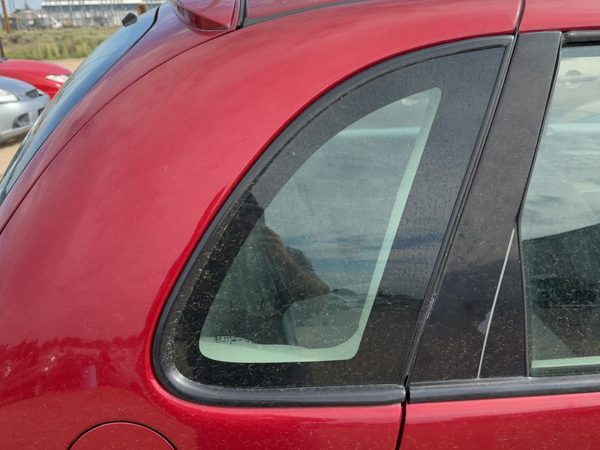 01-10 Pt Cruiser Passenger Right Rear Quarter Glass Back Side Window Oem Privacy — photo 2