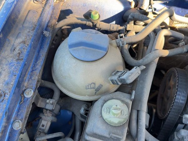 2000-2011 Vw Jetta Coolant Reservoir Radiator Overflow Tank Bottle Oem 2.0L — photo 2