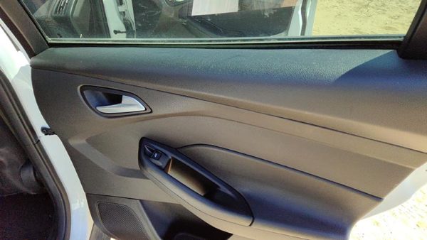 13-18 Focus Passenger Right Rear Door Trim Panel With Switches Back Black Yw — photo 4