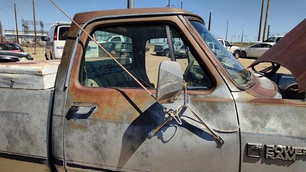 1986 Dodge Ram Front Door RH Blue — photo 7