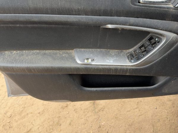 09 Legacy Outback Driver Left Front Door Trim Panel With Master Switch Black — photo 6
