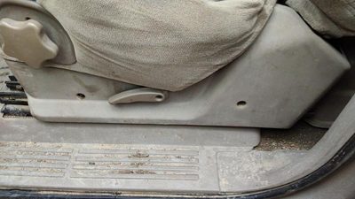 2001-2002 Chevy Silverado 2500 Hd Driver Left Side Seat Trim Panel Oem Tan 52D