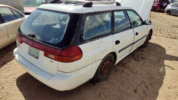 1998 Subaru Legacy — vehicle photo 5