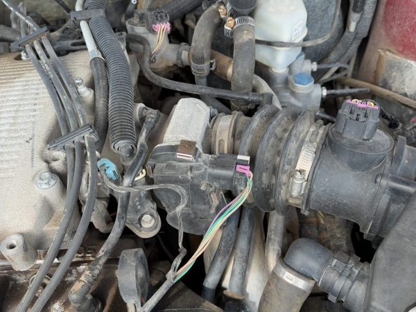 2006-2011 Chevy Impala Throttle Body Valve Oem With Sensors 3.5L 12609500 — photo 1