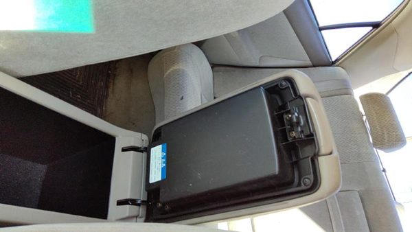 2002-2004 Toyota Camry Center Console Lid Only Oem Arm Rest Fold Down Taupe 43 — photo 5