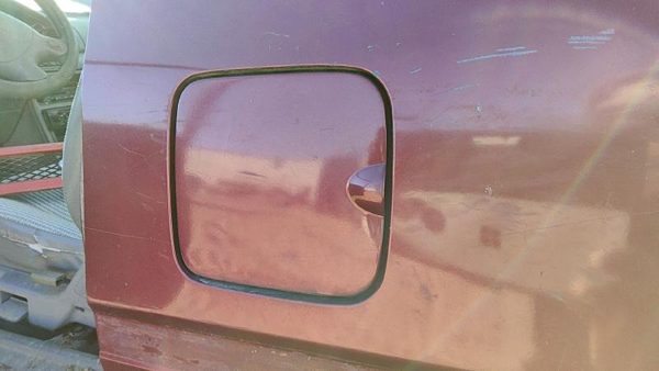 1994-1997 Ford Aspire Fuel Tank Door With Hinge Gas Lid Oem Filler E5 Red — photo 1