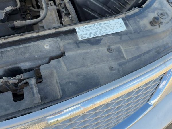 05-07 Ford Fivehundred Top Plastic Cover Above Radiator Support Sight Shield Oem — photo 6
