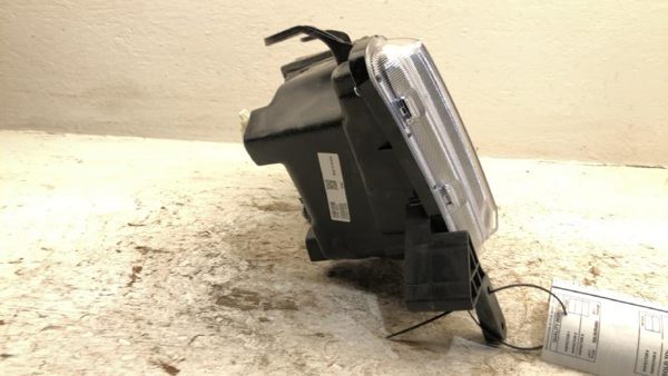 2007-2013 Toyota Tundra Passenger Right Head Light Front Lamp 811100C051 — photo 8