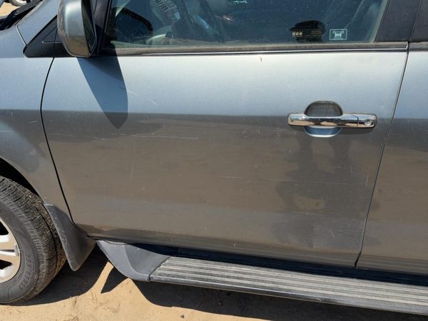 2001 Acura MDX Front Door LH Granite Green G-501M-4 — photo 2