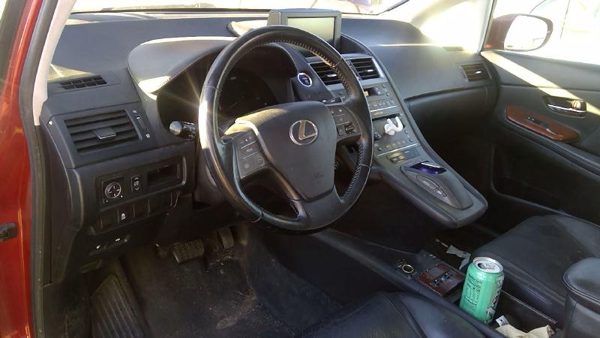 2010 Lexus HS250h Caliper LH Hybrid — photo 3