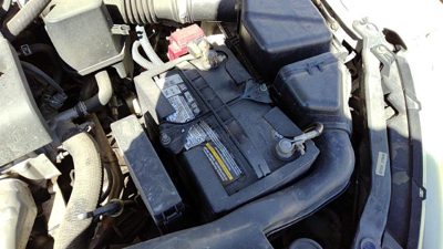 2002-2006 Nissan Altima Complete Battery Box Mount Tray With Hold Down Oem 2.5L