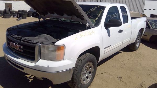 2011 GMC Sierra — vehicle photo 1