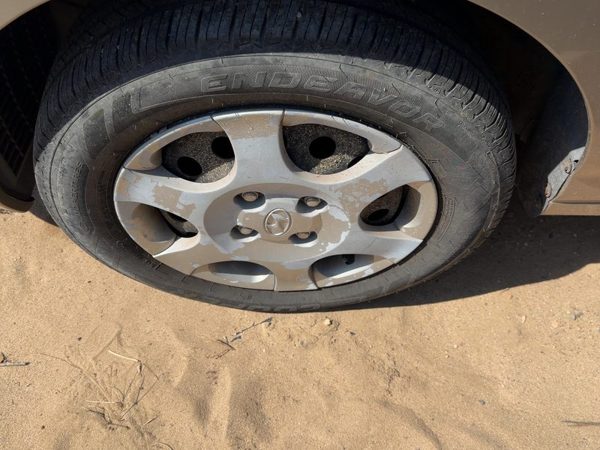 2001-2003 Hyundai Elantra Wheel Cover 6 Spoke 529602D100 — photo 2