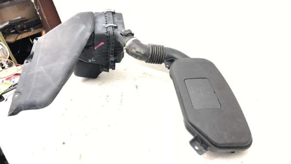 10-12 Legacy Outback Air Cleaner Filter Box Oem Intake Housing With Tube 2.5L — photo 5