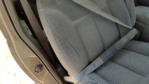 97 Silverado 2500 Passenger Right Front Seat Belt Retractor Oem Shoulder Tan 52D — photo 5