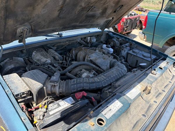 1994 Ford Explorer — vehicle photo 2
