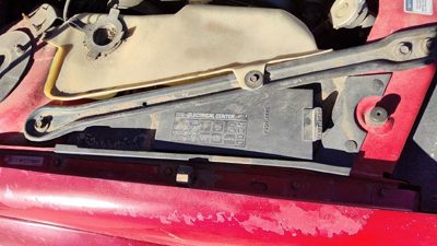 1993 Pontiac Grand Prix Engine Fuse Box 3.4L