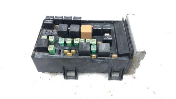 2003 Dodge Caravan Bcm Body Control Module Computer Oem 4748078Ae 4727079Ac — photo 4
