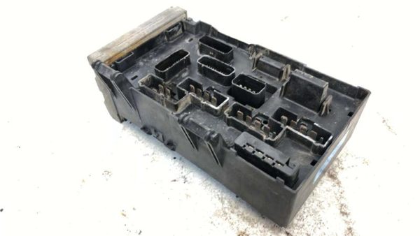 2003 Dodge Caravan Bcm Body Control Module Computer Oem 4748078Ae 4727079Ac — photo 15