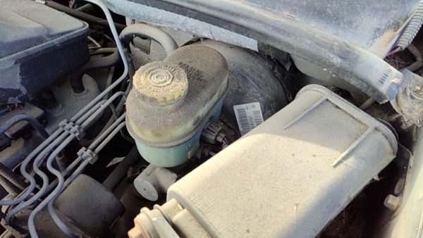 1999-2004 Jeep Grand Cherokee Power Brake Booster With Master Cylinder Pair Set — photo 2
