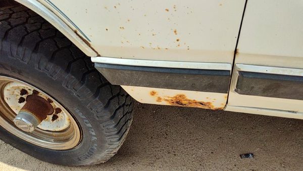 1981-1990 Dodge Ram W250 Driver Left Moulding From Fender Oem Trim Strip — photo 2