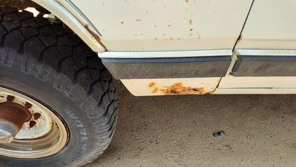 1981-1990 Dodge Ram W250 Driver Left Moulding From Fender Oem Trim Strip — photo 4