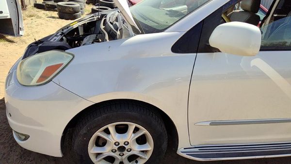 2004-2010 Toyota Sienna Driver Left Front Fender Oem White 071 53812Ae020 — photo 1