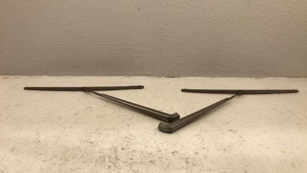 1964-1966 Ford Thunderbird Coupe Pair Left And Right Windshield Wiper Arms Oem — photo 1