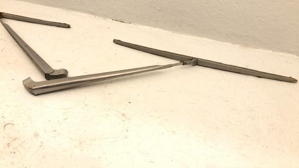 1964-1966 Ford Thunderbird Coupe Pair Left And Right Windshield Wiper Arms Oem — photo 4