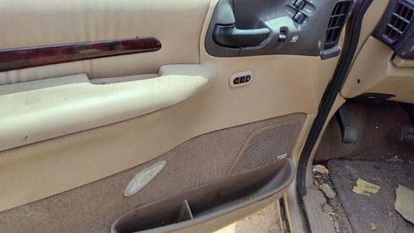 00 Town & Country Driver Left Front Door Trim Panel With Master Switch Tan — photo 5