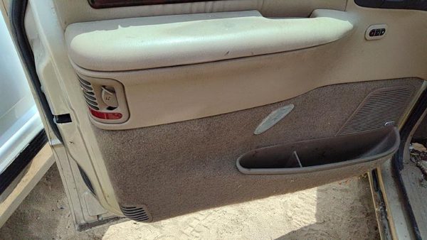 00 Town & Country Driver Left Front Door Trim Panel With Master Switch Tan — photo 7