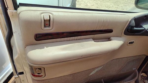 00 Town & Country Driver Left Front Door Trim Panel With Master Switch Tan — photo 2