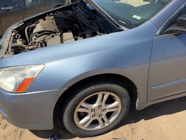 2003-2007 Honda Accord Driver Left Front Fender Oem Sedan Cool Blue B542M — photo 3