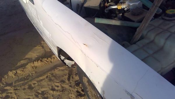 1994 Chevrolet Caprice Fender RH Chevy White Big Dent — photo 7