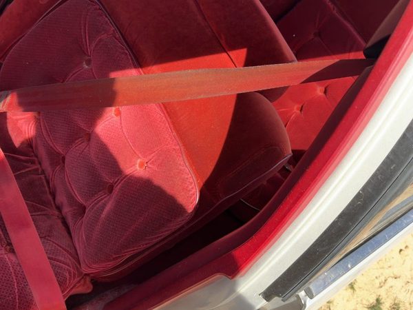 86-91 Olds 88 Driver Left Front Seat Belt Retractor Oem Shoulder Red — photo 2
