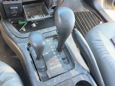 02 Grand Cherokee Floor Shifter Lever Assembly Unit Automatic Transmission Gray