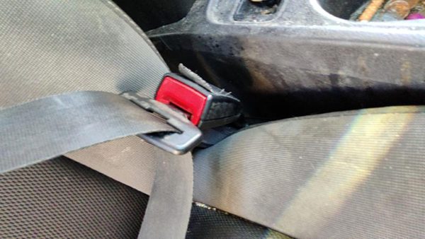 14 Focus Ford Focus Passenger Right Front Seat Belt Buckle Receiver Oem Black Ew — photo 3
