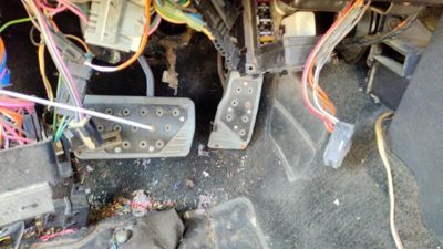 1982-1992 Chevy Camaro Complete Brake And Gas Pedal Oem Auto Trans