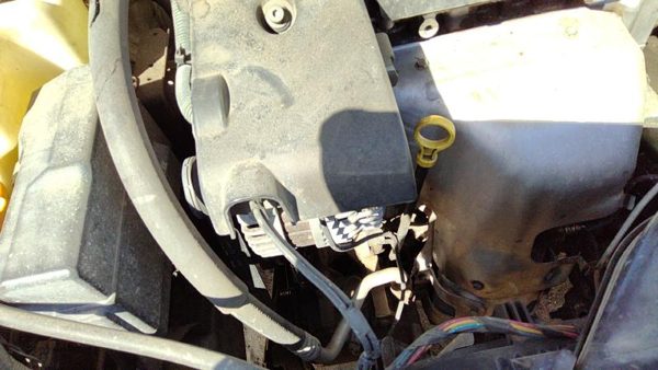 2002-2004 Nissan Altima Alternator 2.5L 231008J000 — photo 2