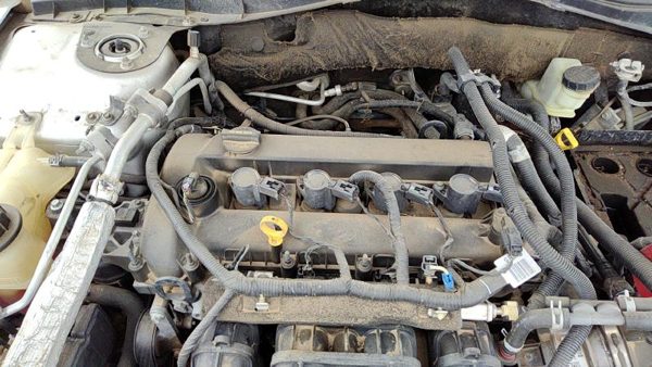 2010-2012 Ford Fusion Valve Cover Oem 2.5L 9E5z6582d — photo 2