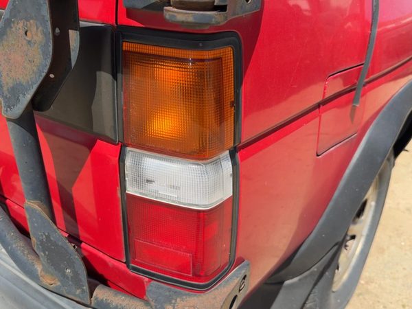 1990-1995 Nissan Pathfinder Passenger Right Outer Tail Light Brake Lamp Rear OEM — photo 5