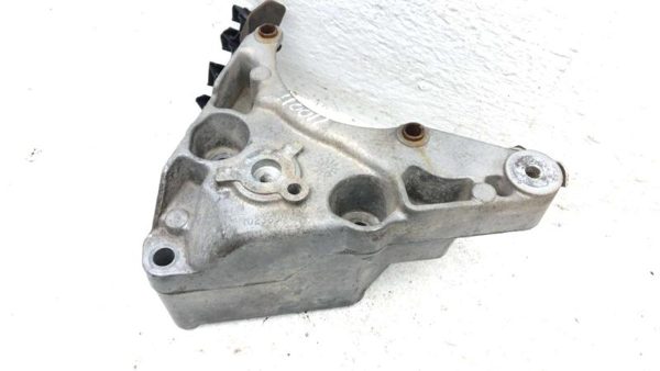 1998 342.GM8598 Alternator Bracket 5.7L 10236997 — photo 6
