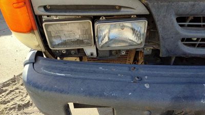 95-98 Isuzu Npr Passenger Right Head Light Front Lamp With Mount Bracket Panel