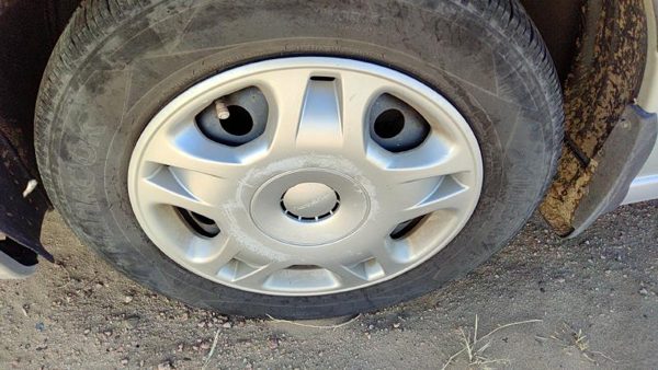 2000-2004 Subaru Legacy 15" Hub Cap Wheel Cover Oem 28811Ae01a — photo 2