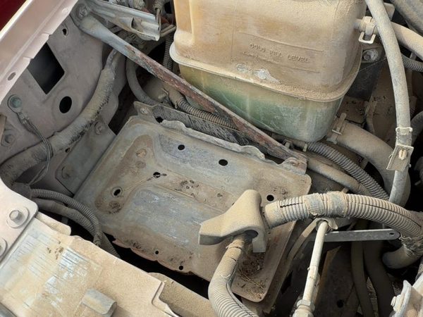 1997 Ford F250 Complete Battery Box Mount Tray With Hold Down Oem 15159821 — photo 4