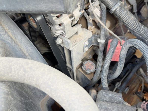 99-16 Chevy Suburban Power Steering Pump With Mount Bracket Oem 5.3L — photo 2