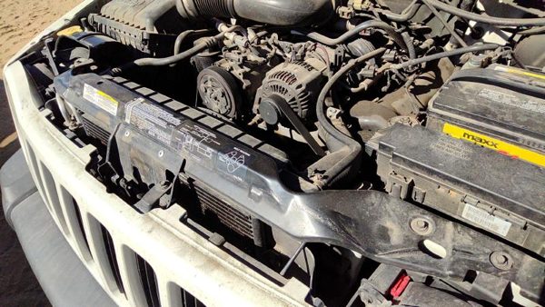 2005 Jeep Liberty Radiator Support — photo 9