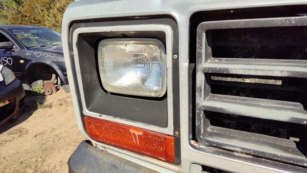 1984 Dodge D350 Headlight Door RH — photo 3
