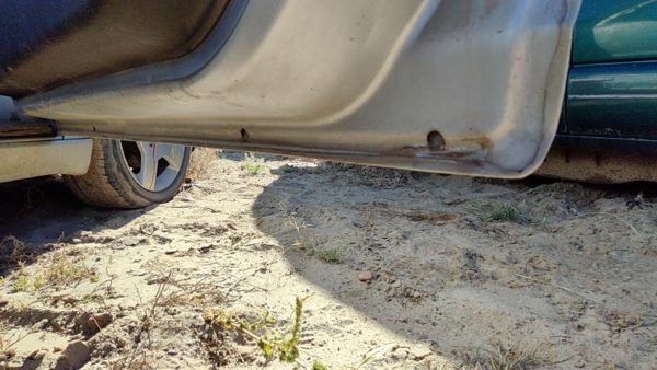 2006 Chevrolet Cobalt Front Door RH 95U Ultra Silver — photo 6